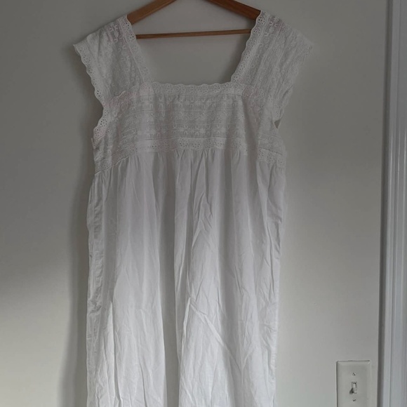 Salterhouse Nightgown NEW - Picture 5 of 5